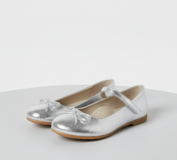 Dream Özel Gün Gümüş Fiyonklu Vegan Deri Kız Çocuk Babet