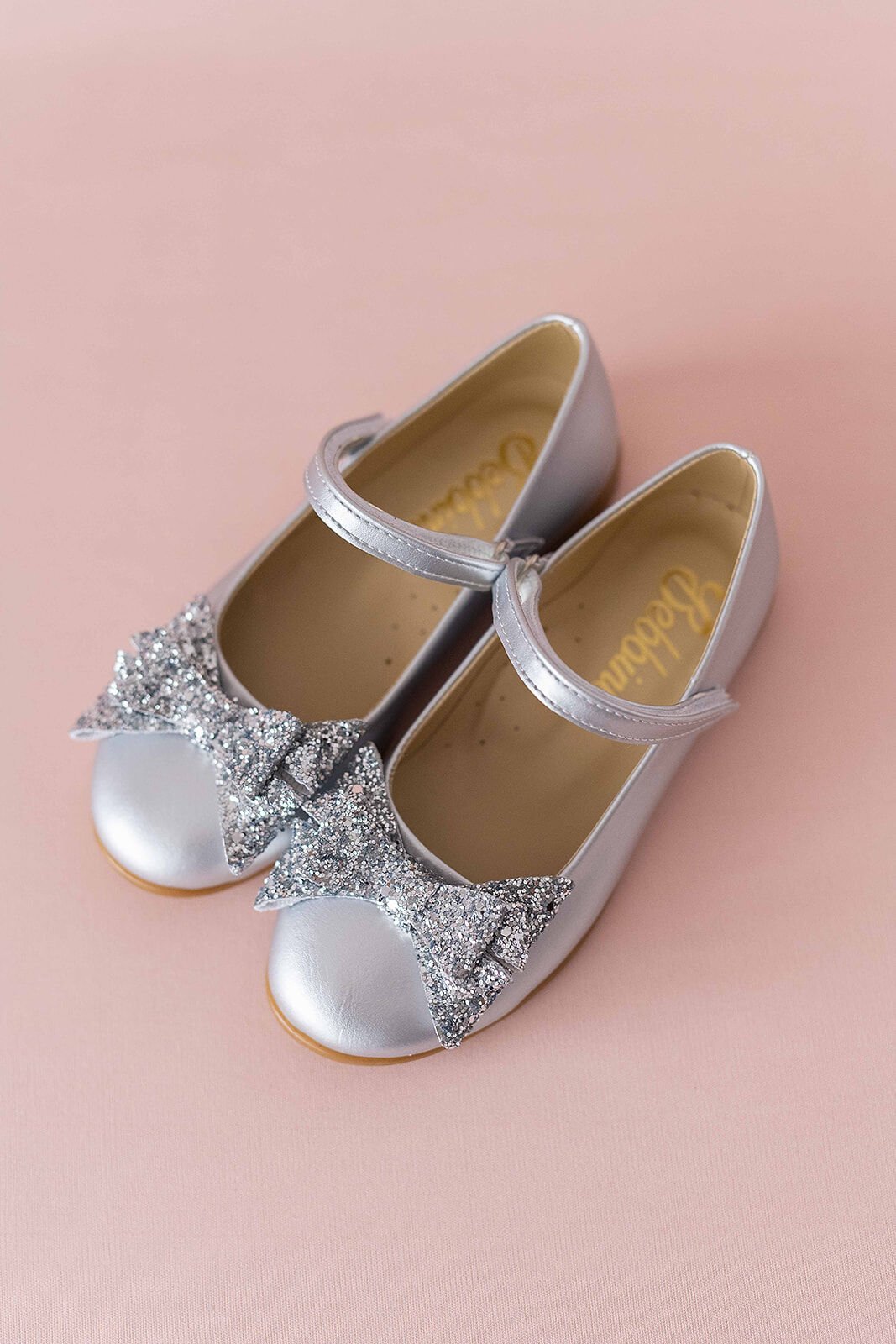 Linda-  Fiyonklu Özel Gün Gümüş Vegan Kız Çocuk Babet