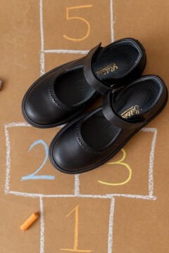 Marta-Siyah Deri Kız Çocuk Okul Ayakkabı