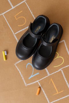 Marta-Siyah Deri Kız Çocuk Okul Ayakkabı