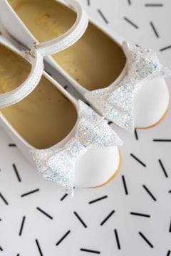 Linda Fiyonklu Özel Gün Beyaz Vegan Kız Çocuk Babet