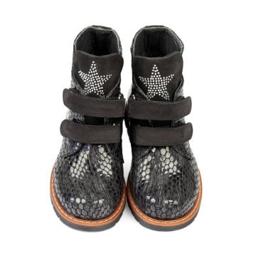 Siyah Yıldızlı Deri Çocuk Botu