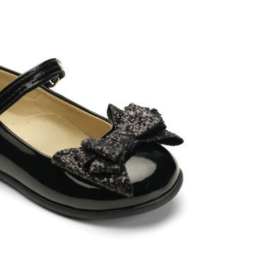 Linda-Fiyonklu Özel Gün Siyah Vegan Kız Çocuk Babet