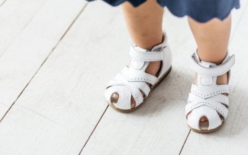 Beyaz İlk Adım Hakiki Deri Çocuk Sandalet