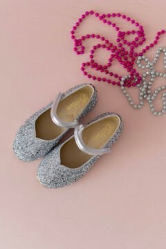 Love Özel Gün Gümüş Simli Vegan Kız Çocuk Babet