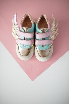 Winged Girl's Sports Shoes
